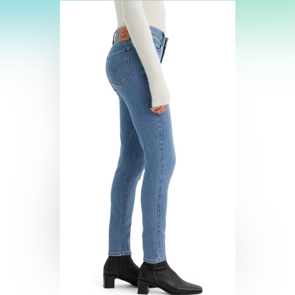 Levi’s 711 Skinny Jeans - Picture 2 of 6
